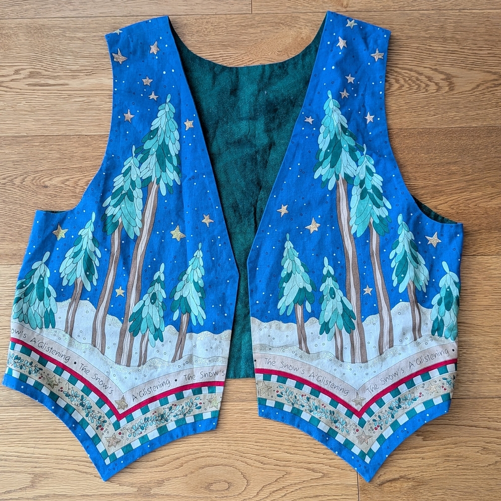 Handmade Vintage 90's Holiday novelty Vest granny chic Snow Trees Forest Star L